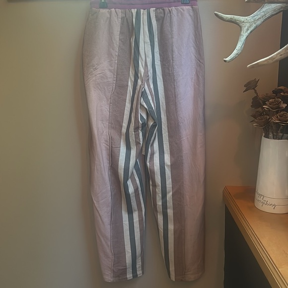 Aratta Must Have Sweatpants - Picture 3 of 3